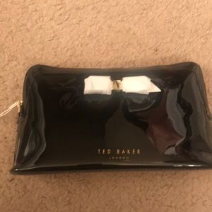 NWT TED BAKER LONDON CLUTCH